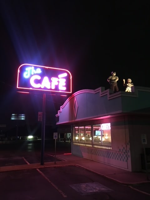 _2022-11-21_15_43_The Cafe -min.jpg